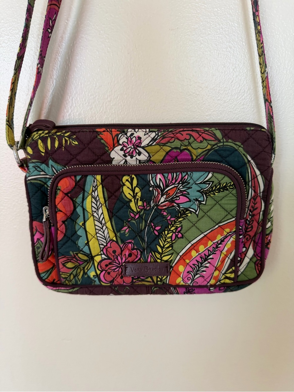 VERA BRADLEY Iconic RFID Little Hipster in Autumn Leaves Floral Paisley